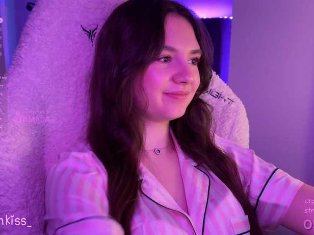 -FoxAlisa- live cam on BongaCams
