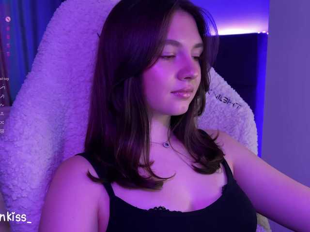 -FoxAlisa- live cam on BongaCams