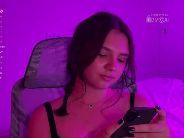 -FoxAlisa- live cam on BongaCams