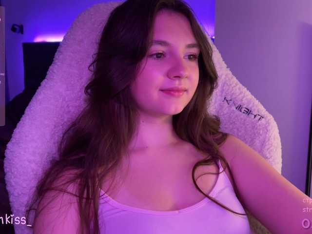 -FoxAlisa- live cam on BongaCams