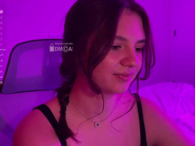 -FoxAlisa- live cam on BongaCams