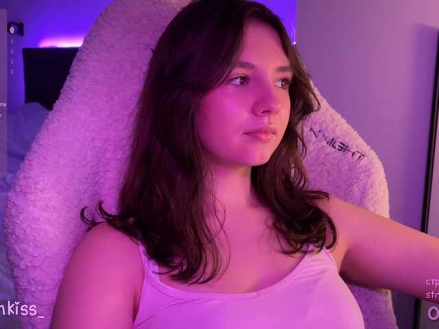 -FoxAlisa- live cam on BongaCams