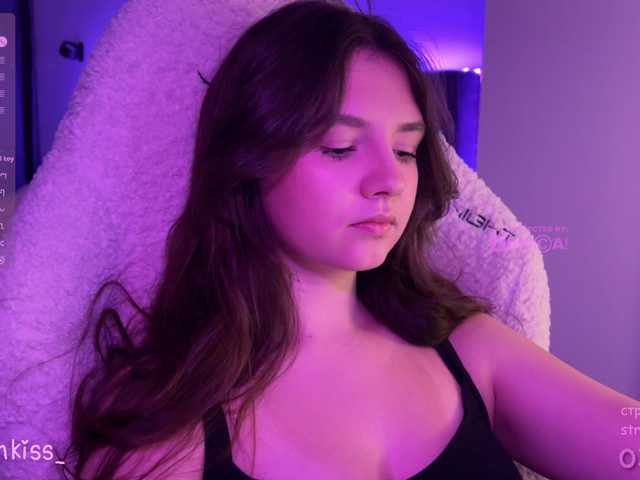 -FoxAlisa- live cam on BongaCams
