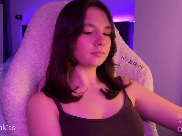 -FoxAlisa- live cam on BongaCams