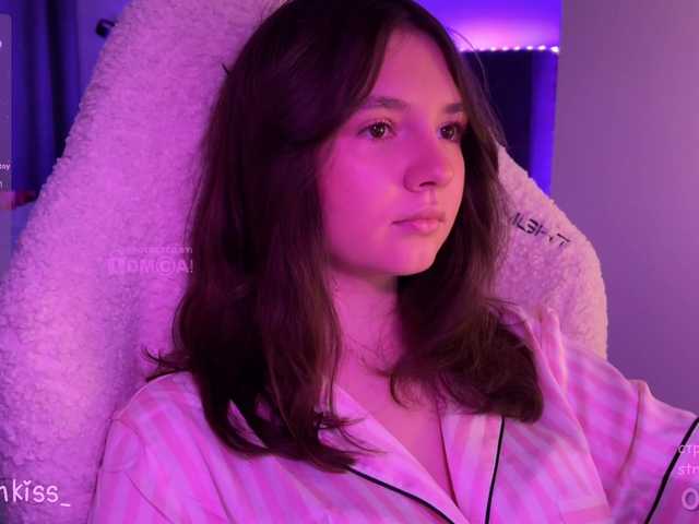 -FoxAlisa- live cam on BongaCams