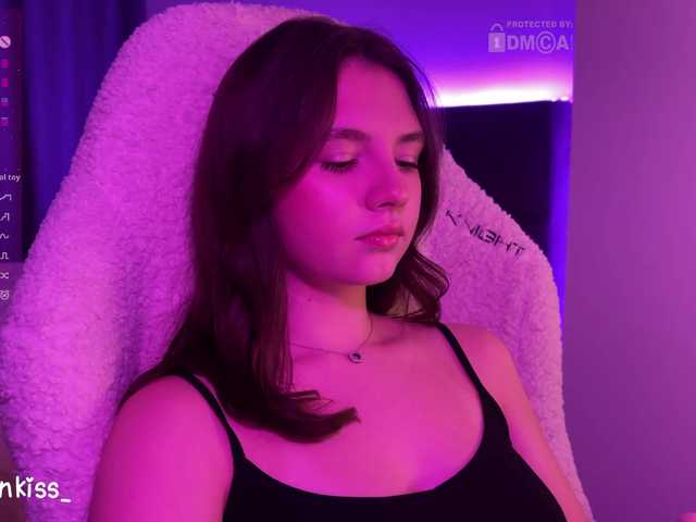 kisankiss live webcam show