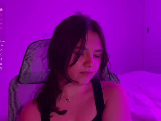-FoxAlisa- live cam on BongaCams