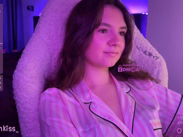 -FoxAlisa- live cam on BongaCams