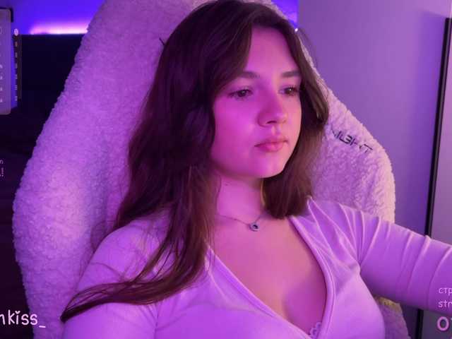 -FoxAlisa- live cam on BongaCams