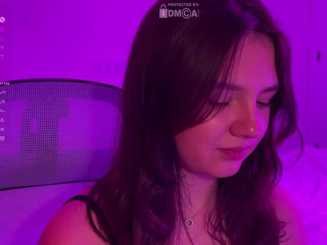 -FoxAlisa- live cam on BongaCams