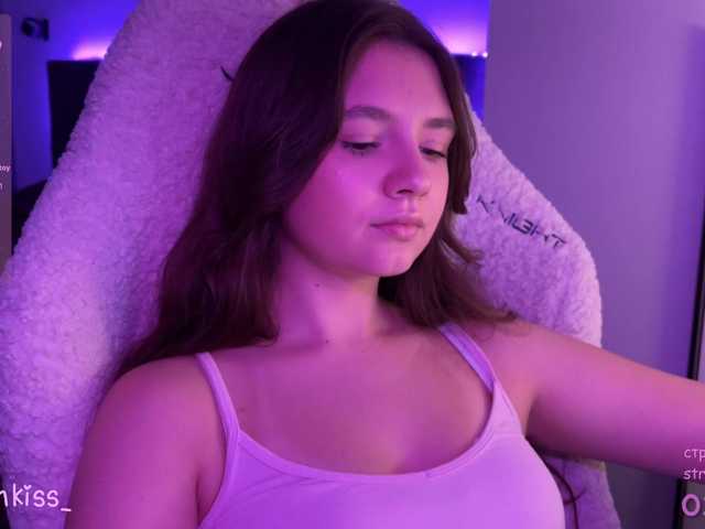 -FoxAlisa- live cam on BongaCams