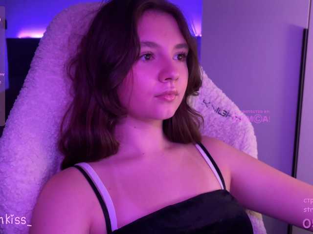 -FoxAlisa- live cam on BongaCams