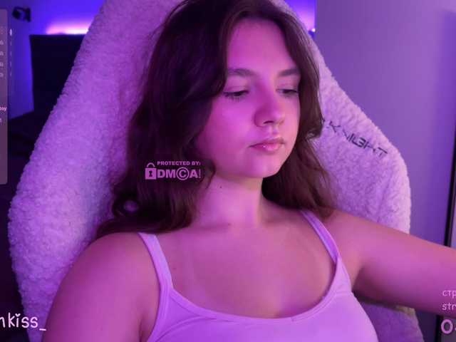 -FoxAlisa- live cam on BongaCams