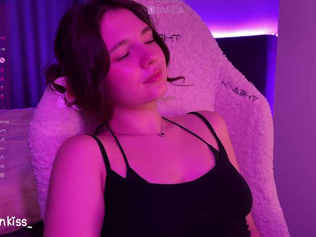 -FoxAlisa- live cam on BongaCams