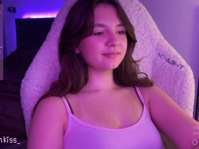-FoxAlisa- live cam on BongaCams