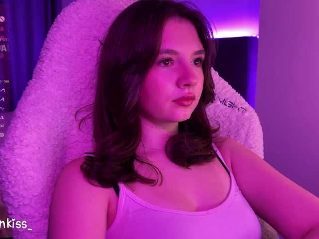 -FoxAlisa- live cam on BongaCams