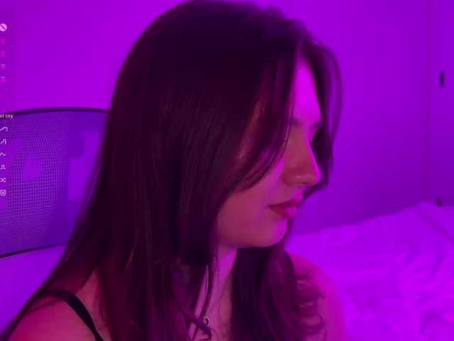 -FoxAlisa- live cam on BongaCams