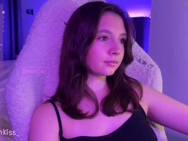 -FoxAlisa- live cam on BongaCams