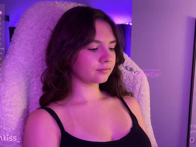 -FoxAlisa- live cam on BongaCams