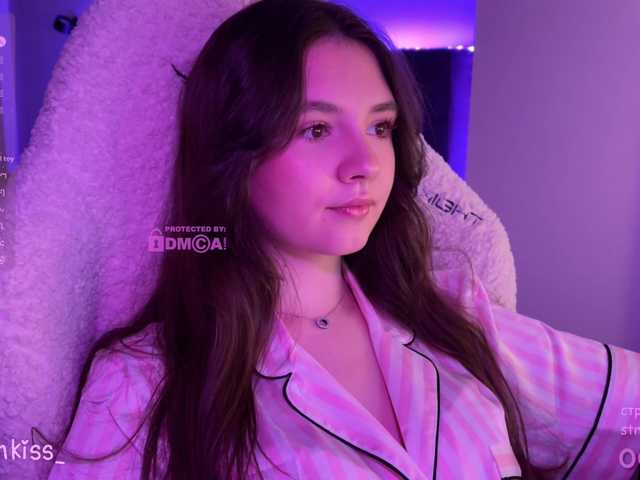 -FoxAlisa- live cam on BongaCams