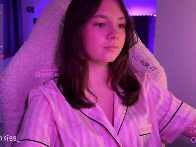 -FoxAlisa- Live Webcam on BongaCams