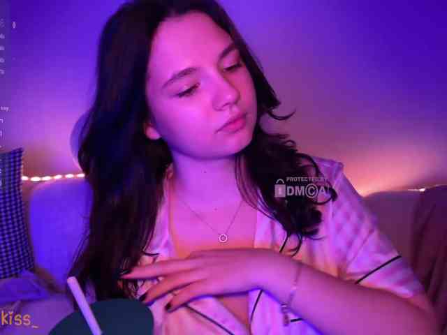 kisankiss webcam