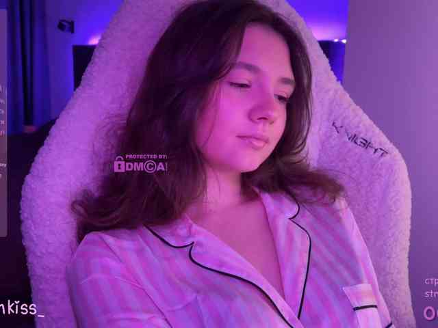 kisankiss webcam