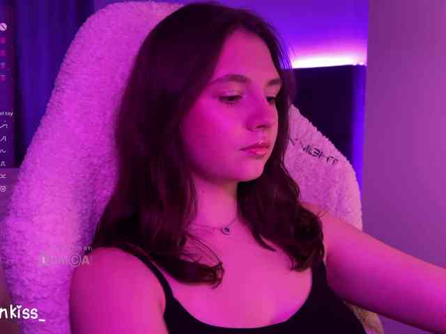 -FoxAlisa- Live Webcam on BongaCams