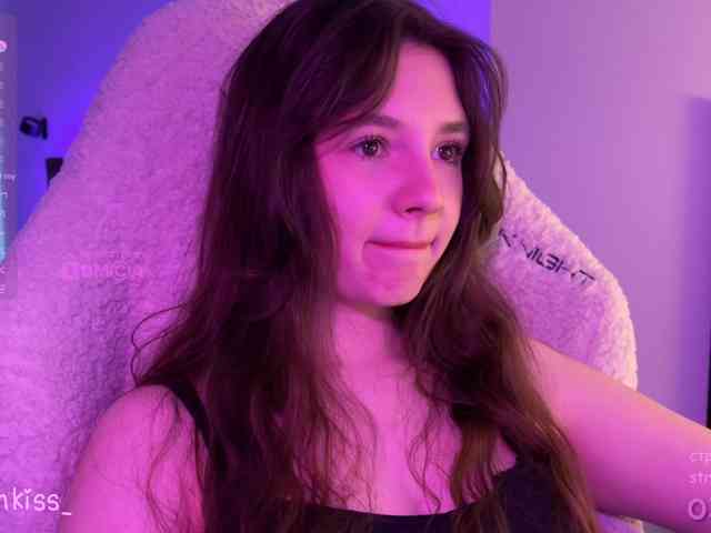 kisankiss webcam