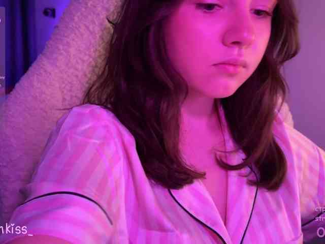 -FoxAlisa- Live Webcam on BongaCams
