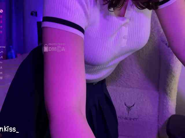-FoxAlisa- Live Webcam on BongaCams