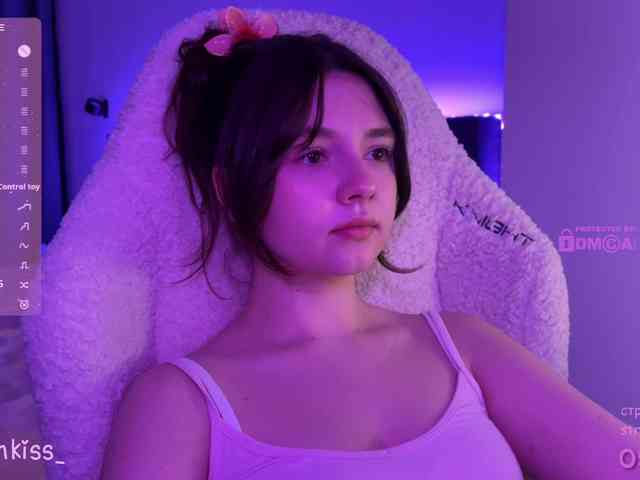 kisankiss webcam