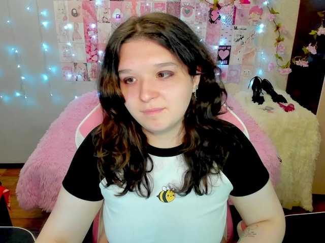 Acid-Kate live cam on BongaCams