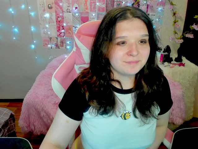 Acid-Kate live cam on BongaCams