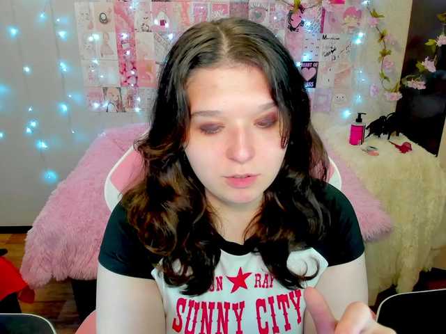 Acid-Kate live cam on BongaCams