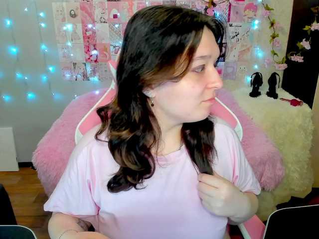 Acid-Kate live cam on BongaCams