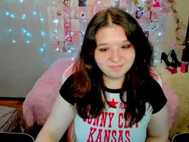 Acid-Kate live cam on BongaCams