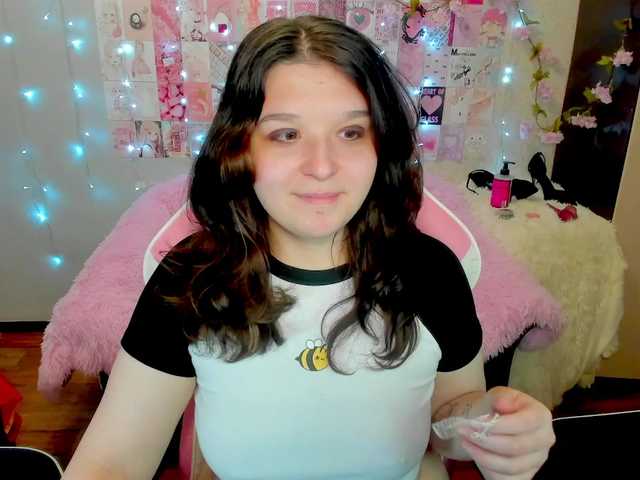 Acid-Kate live cam on BongaCams