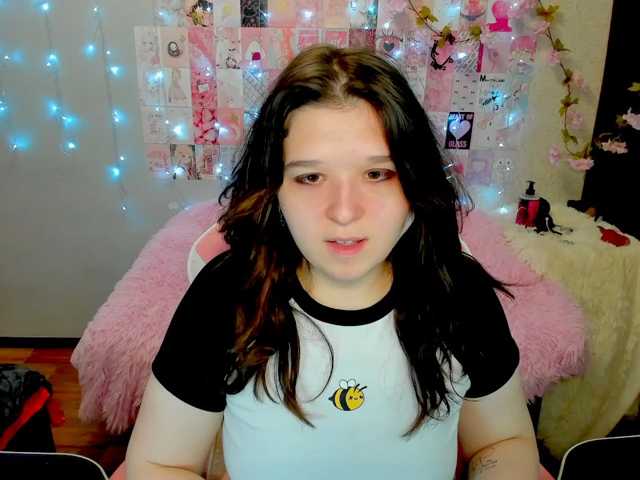 Acid-Kate live cam on BongaCams