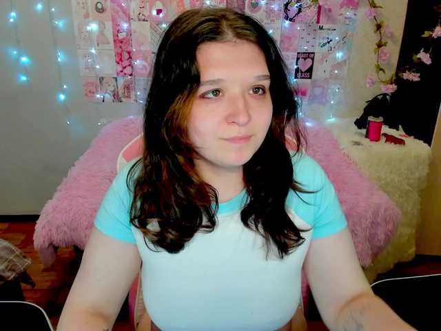 Acid-Kate live cam on BongaCams