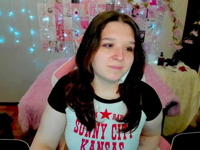 Acid-Kate live cam on BongaCams