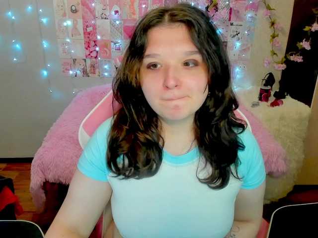 Acid-Kate live cam on BongaCams