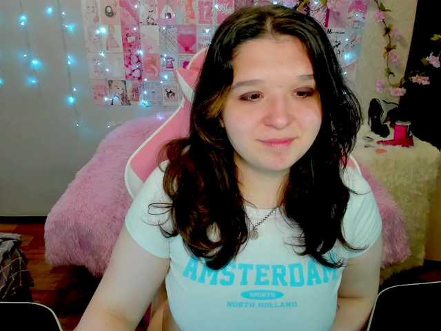 Acid-Kate live cam on BongaCams
