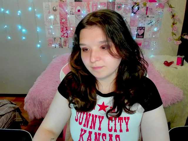 Acid-Kate live cam on BongaCams