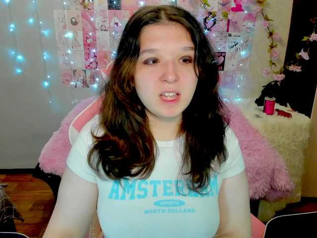 Acid-Kate live cam on BongaCams