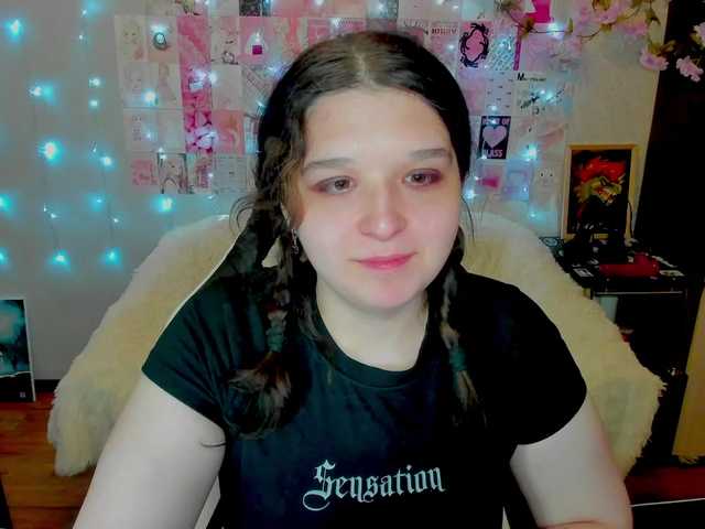 Acid-Kate live cam on BongaCams