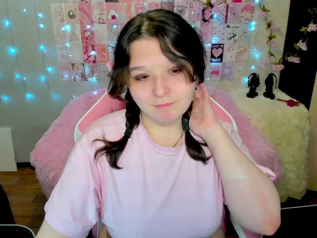 Acid-Kate live cam on BongaCams