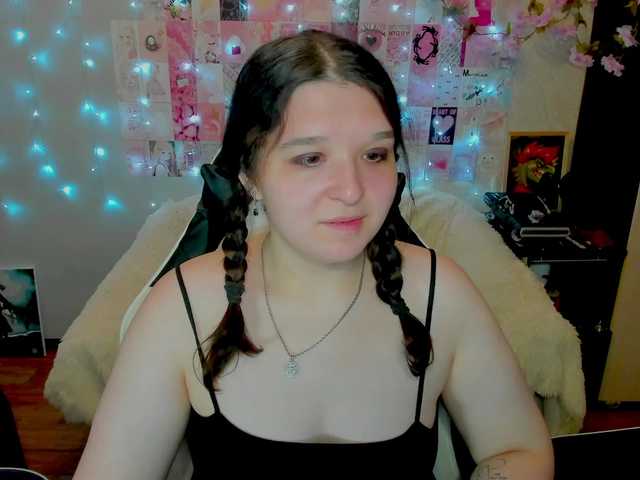Acid-Kate live cam on BongaCams