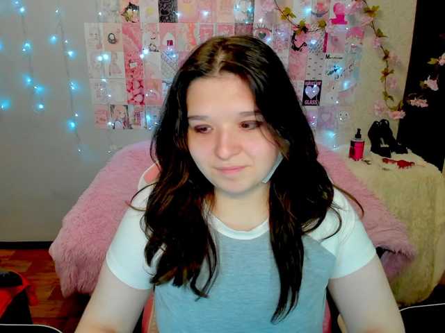 Acid-Kate live cam on BongaCams