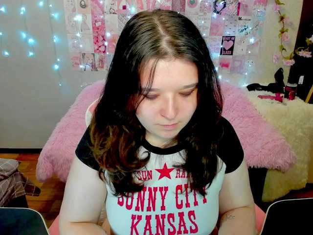 Acid-Kate live cam on BongaCams